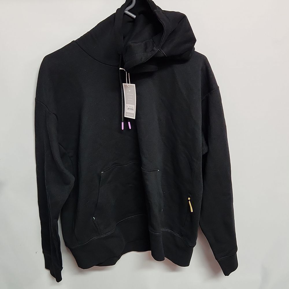 NWT bombas sweater